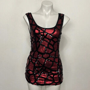 BKE Boutique Sequin Preppy Glam Top in Red & Black | Buckle Size Medium